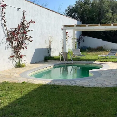 Villetta Con Piscina Privata Budoniaffitti וילה Schifoni